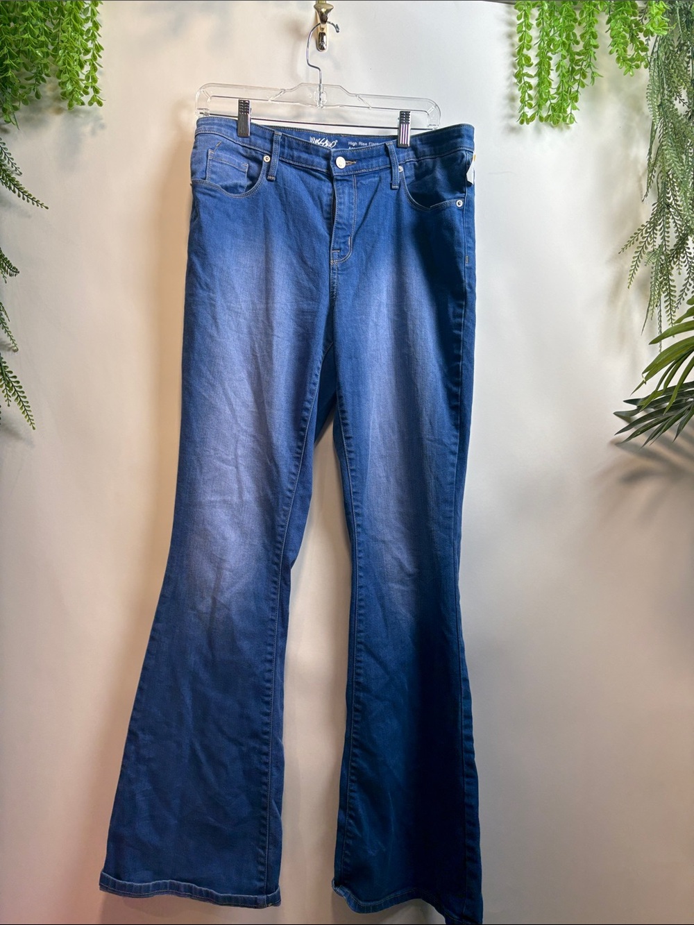 Mossimo Classic Blue Flare Jeans for Women